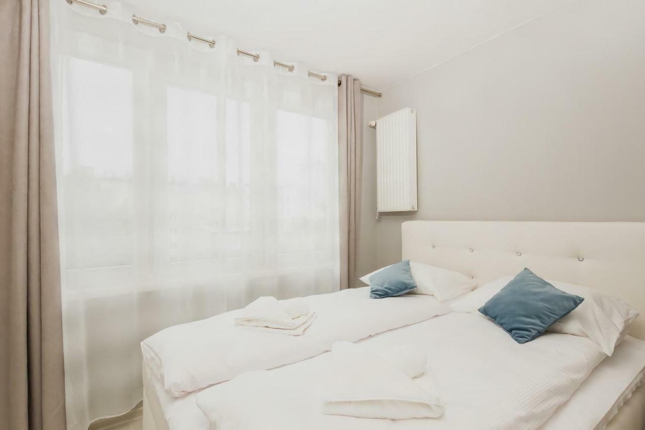 Apartament Swietojanska Przy Nabrzezu By Noclegi Renters Gdynia Extérieur photo