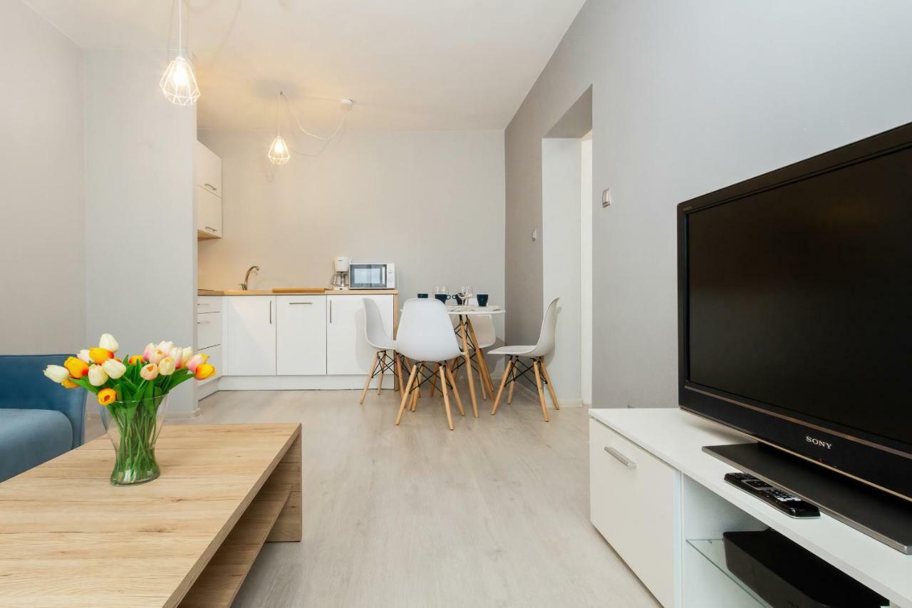 Apartament Swietojanska Przy Nabrzezu By Noclegi Renters Gdynia Extérieur photo